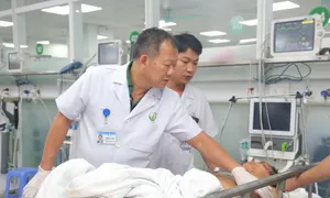 Nạn nhân vụ lũ quét thôn ở Lào Cai bị chấn thương sọ não